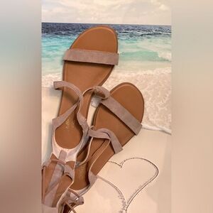 SEYCHELLES Gladiator Sandal in Taupe Faux Suede Size 9 NWOT